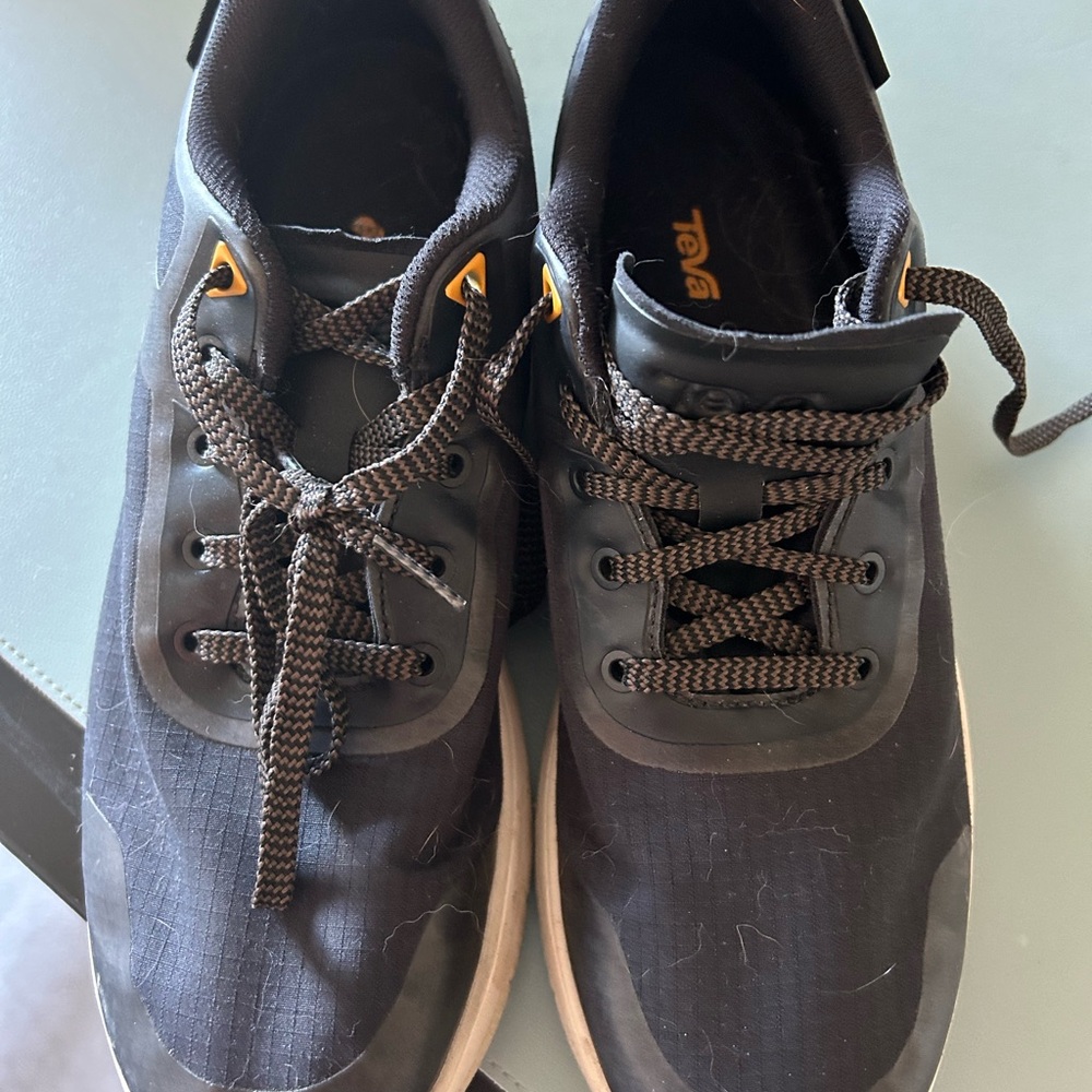 TEVA women’s hiking shoes